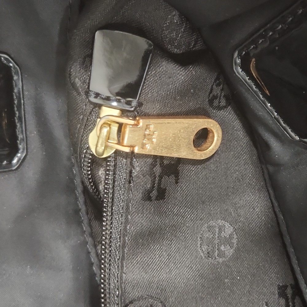 Tory Burch Patent Black Structured Tote Bag - Picture 11 of 12
